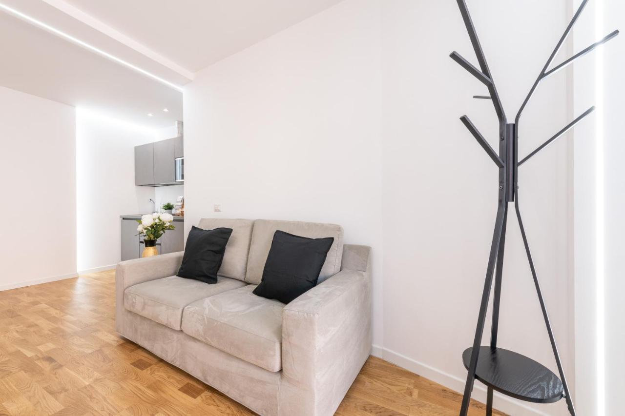 A E C Homedesign Stampace Cagliari Luaran gambar